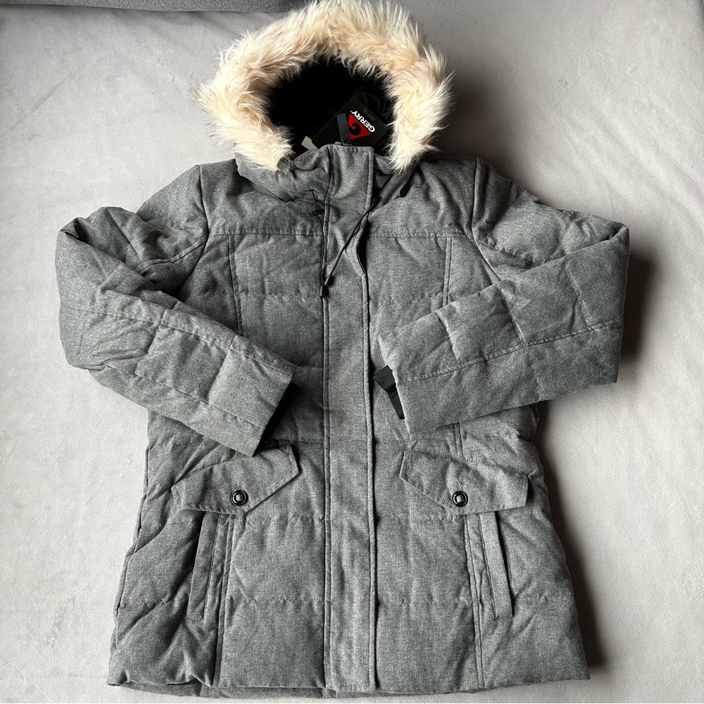 Gerry ~ Winter Jacket ~ Ladies Size Medium ~ 60% Down 40% Feather ~ Brand New!